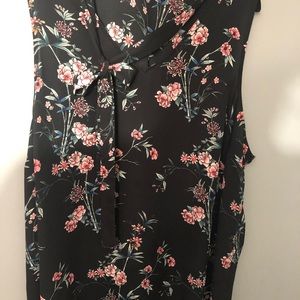 Torrid Black Floral Sleeveless Top Size 2